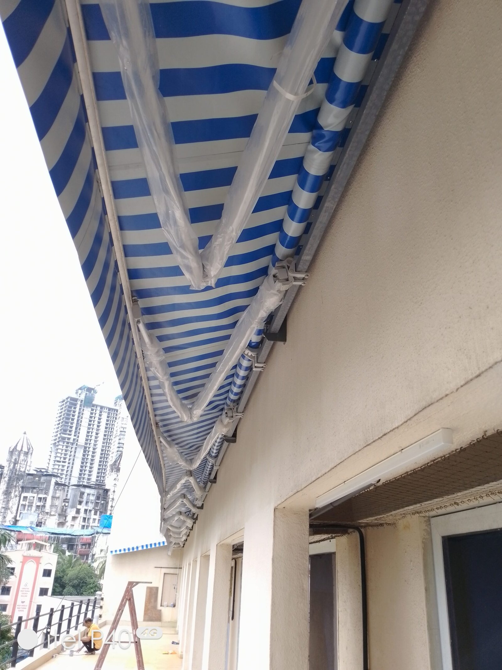80 feet width