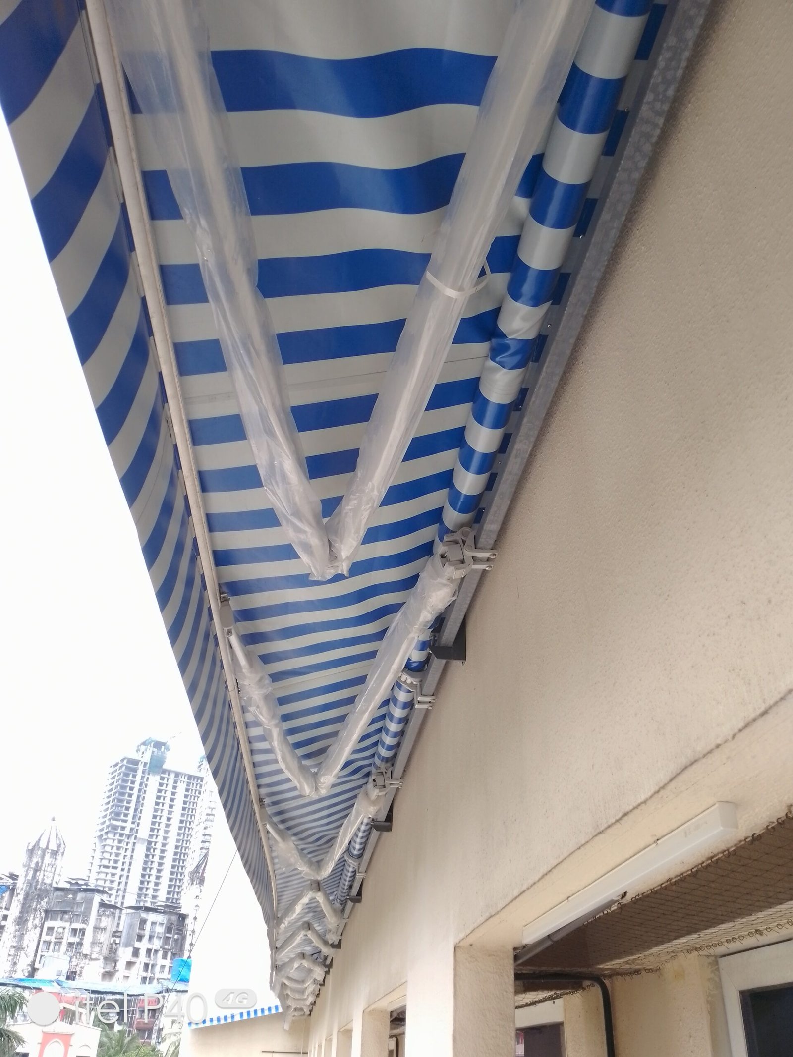 sliding awning